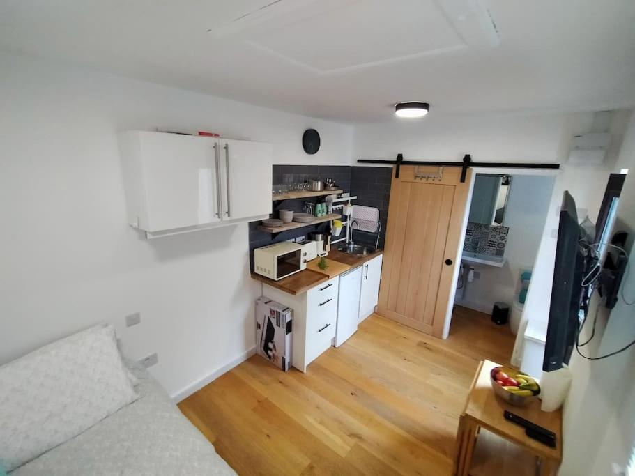 Private Self Contained Self Catering Flat Apartamento Bristol